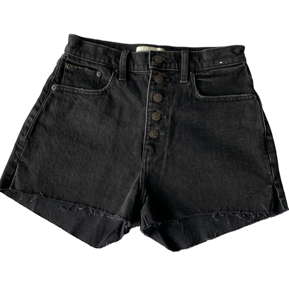 Abercrombie & Fitch High Rise Mom Shorts Curve Love in Black Size 26